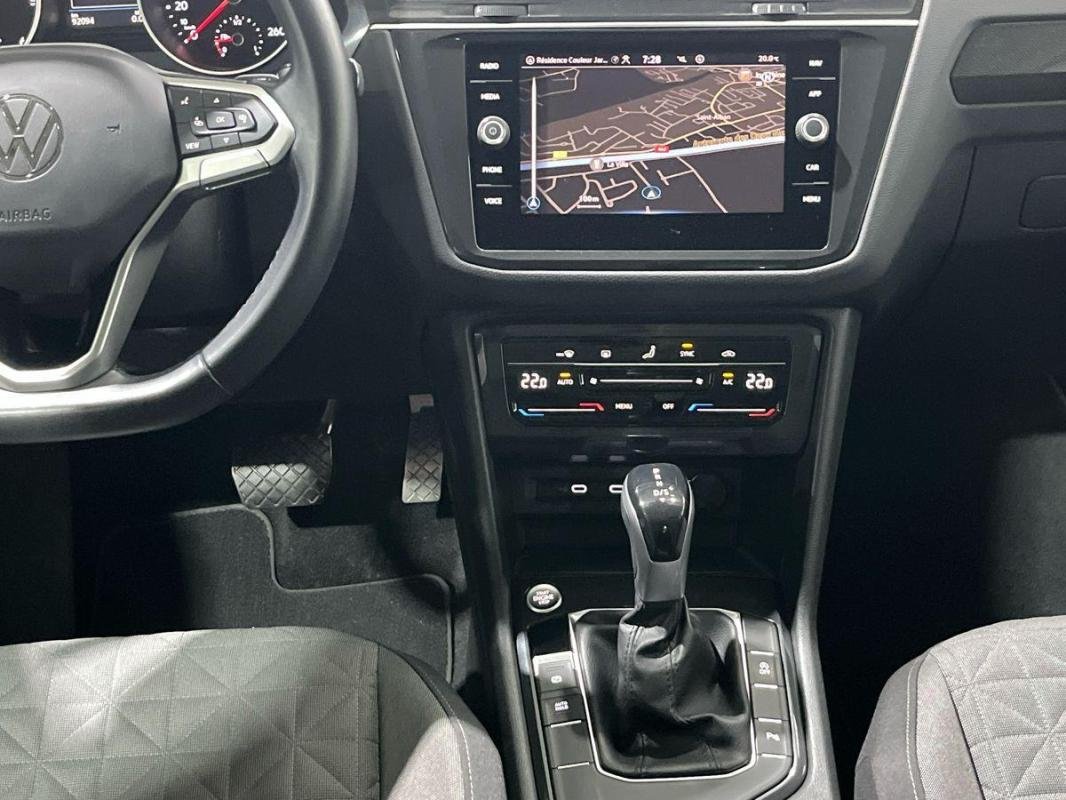 Volkswagen Tiguan - Photo 10