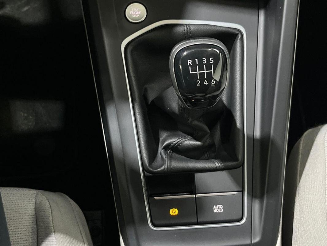 Volkswagen Golf - Photo 11