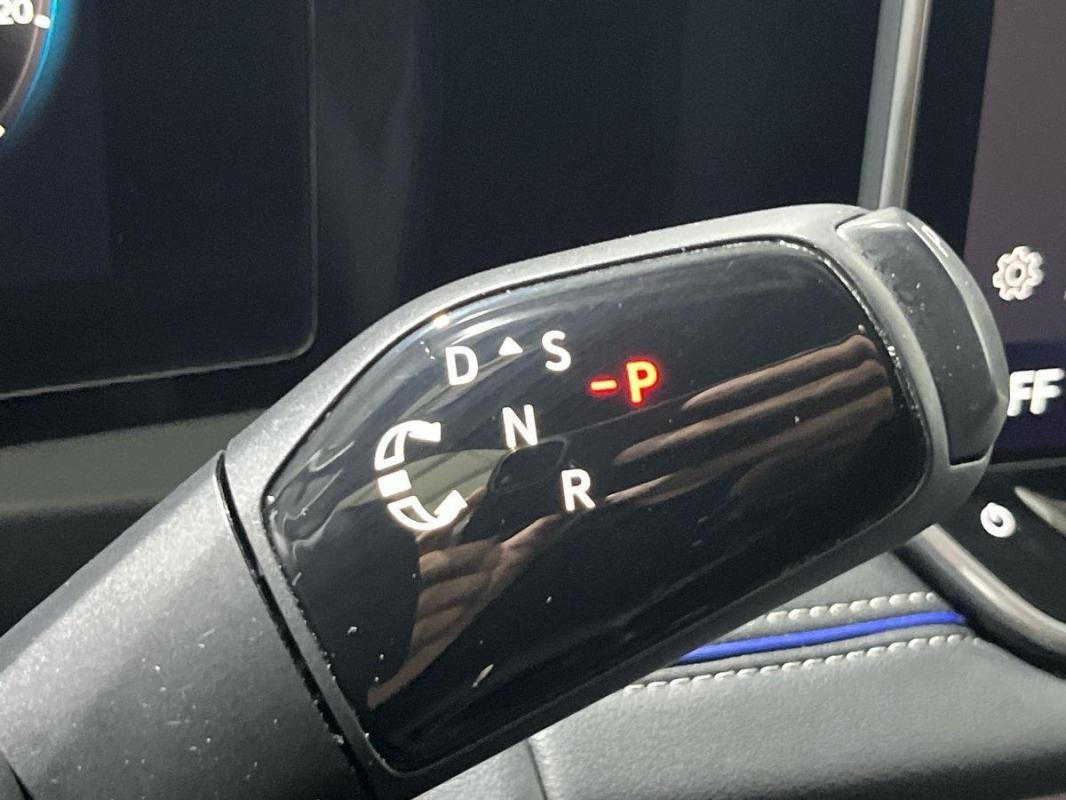 Volkswagen Tiguan - Photo 11