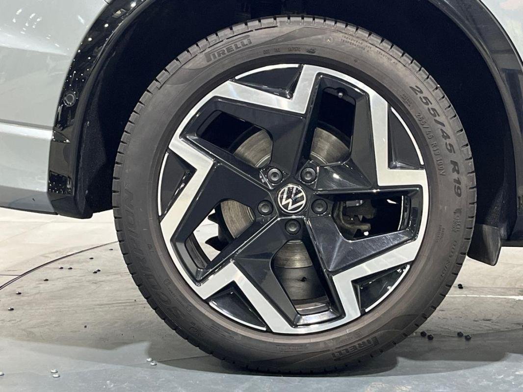 Volkswagen Tiguan - Photo 28