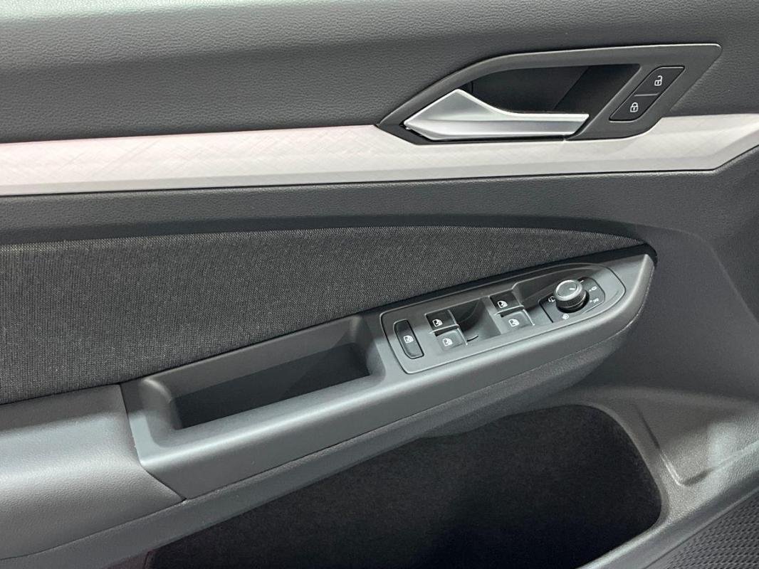 Volkswagen Golf - Photo 15