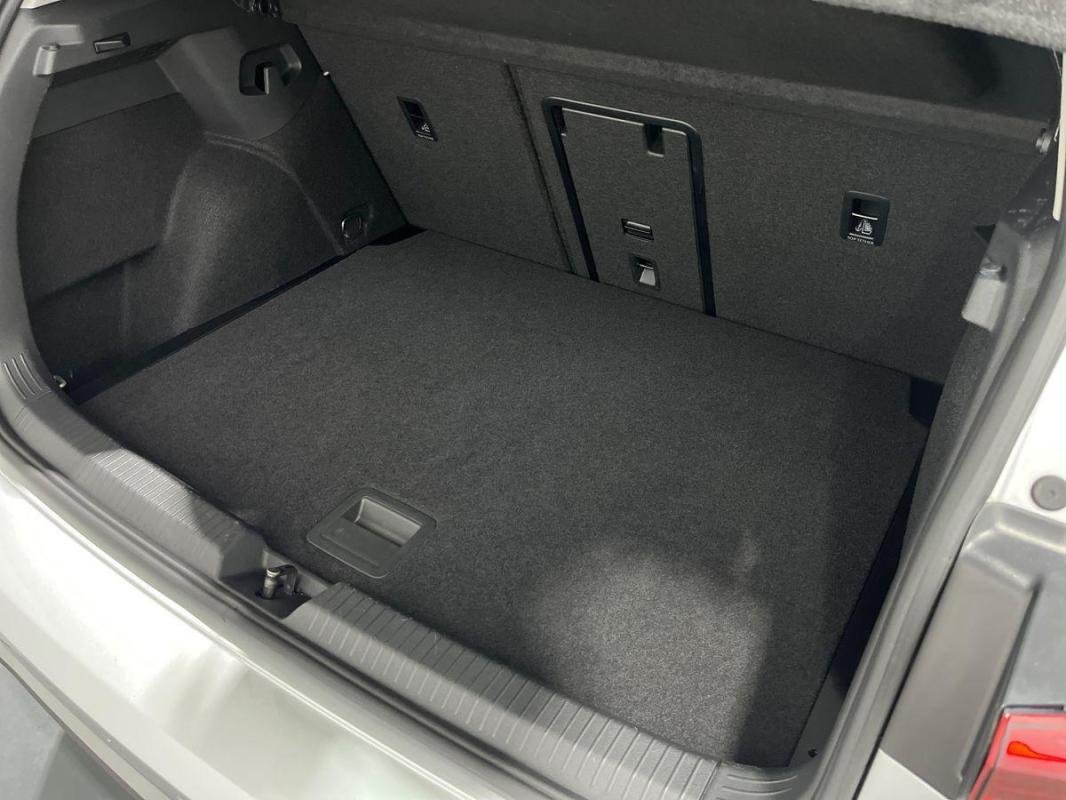 Volkswagen Golf - Photo 32