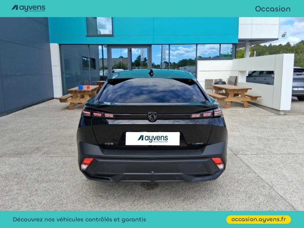 Peugeot 408 - Photo 12