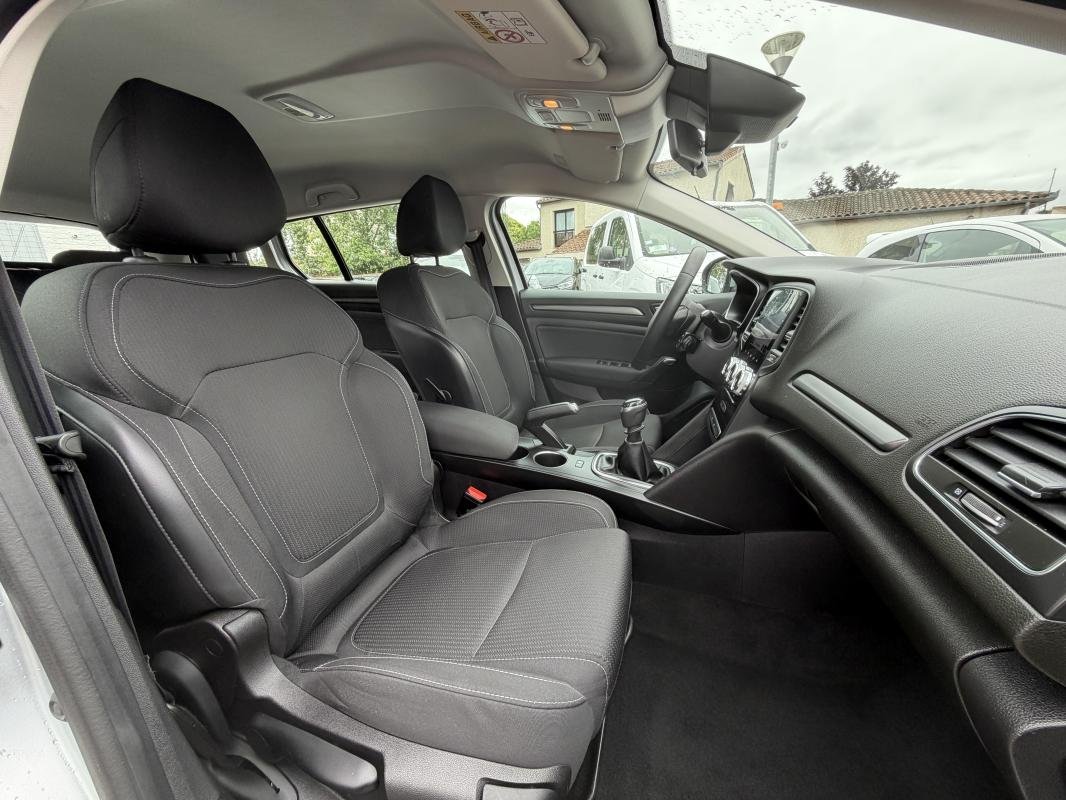 Renault Mégane - Photo 2