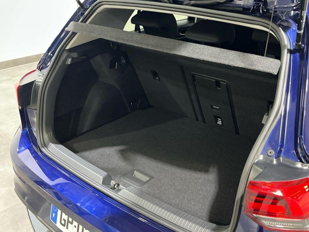Volkswagen Golf - Photo 32