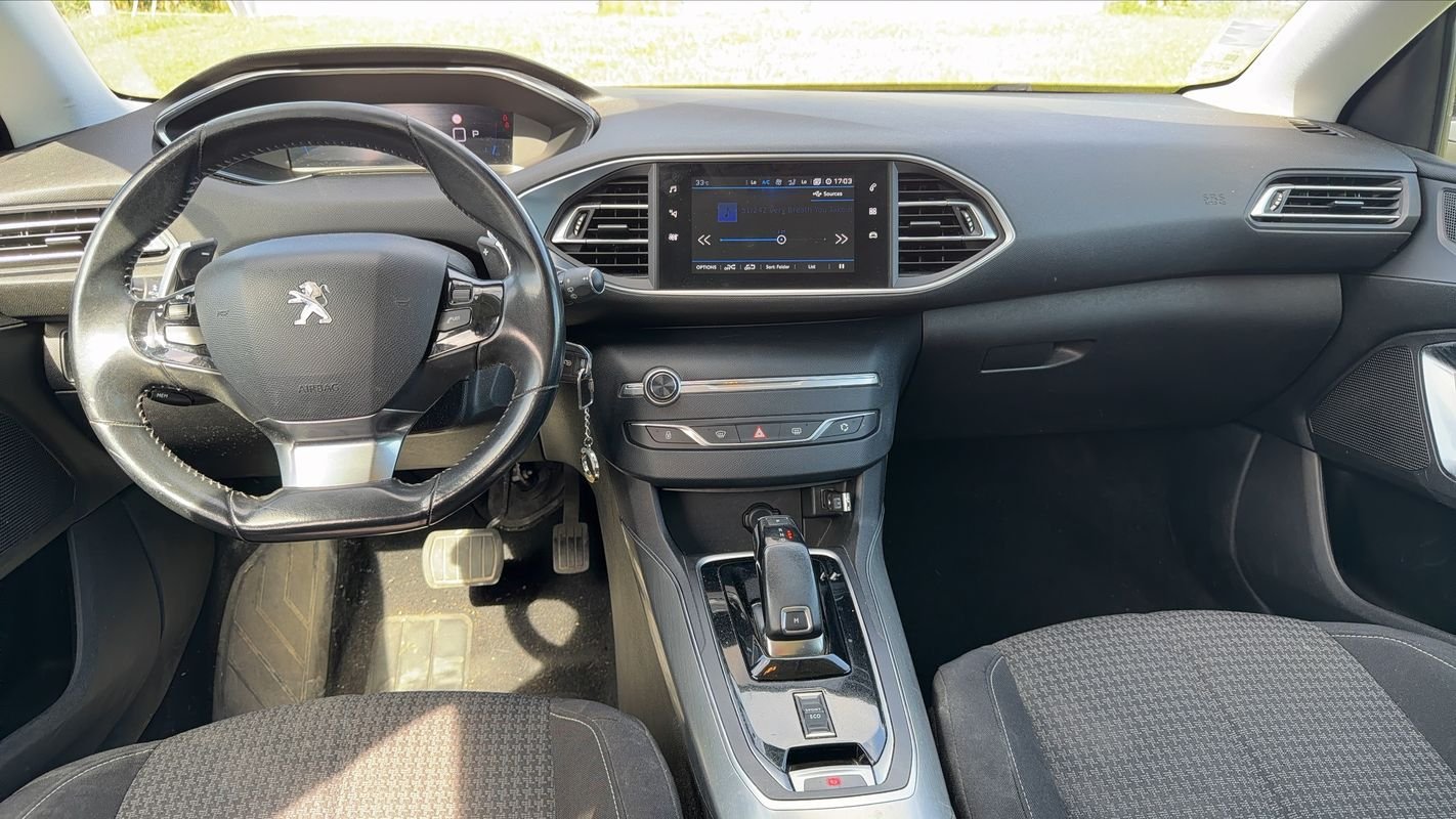 Peugeot 308 - Photo 11