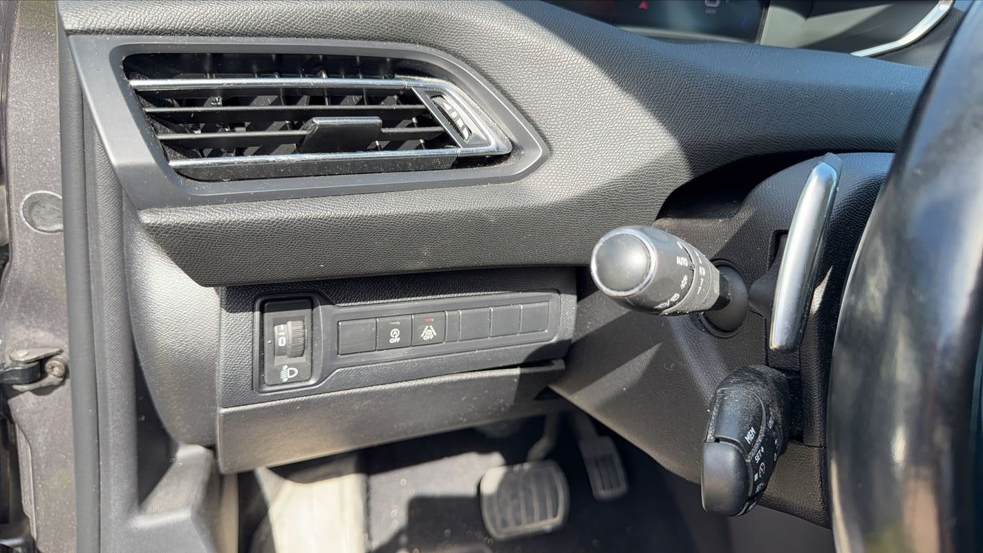 Peugeot 308 - Photo 13