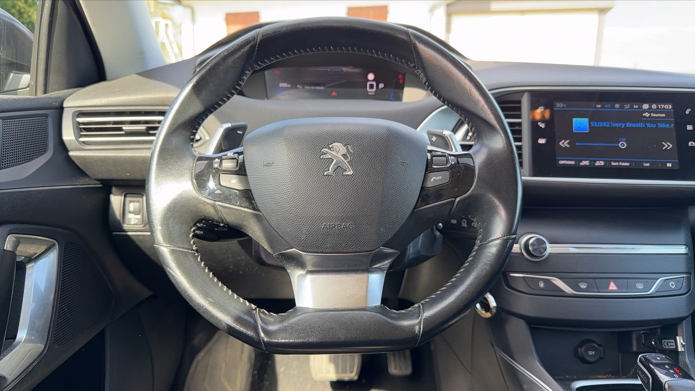 Peugeot 308 - Photo 23