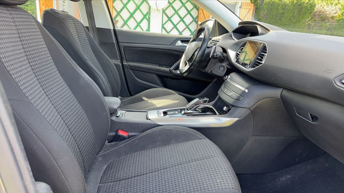 Peugeot 308 - Photo 27