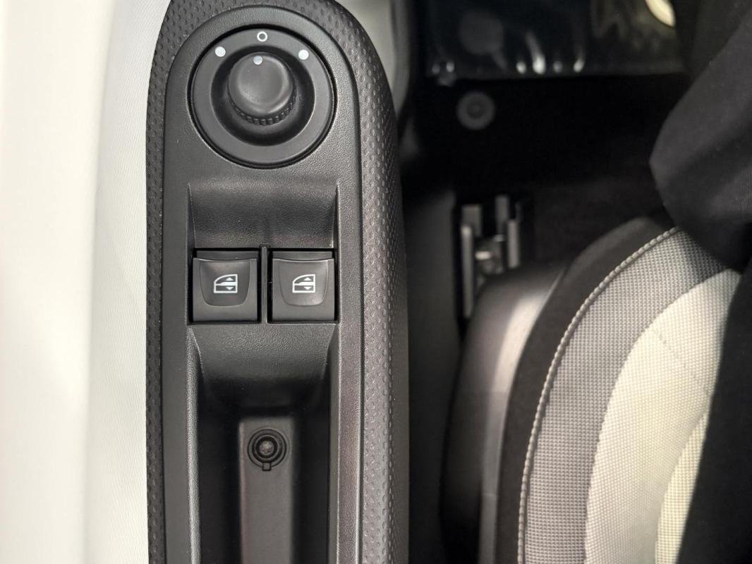 Renault Twingo - Photo 21