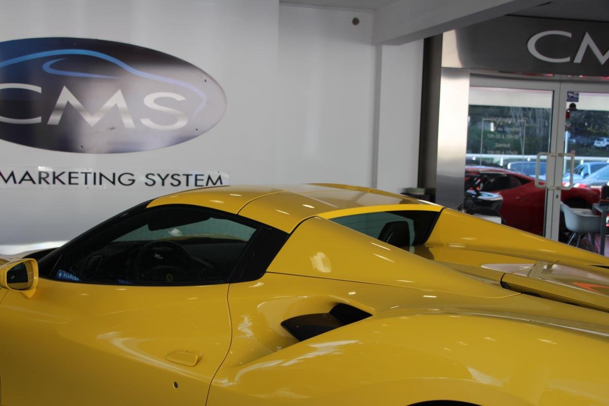 Ferrari 488 Spider - Photo 19