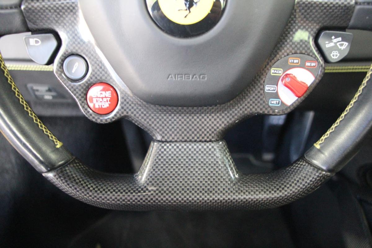 Ferrari 488 Spider - Photo 30