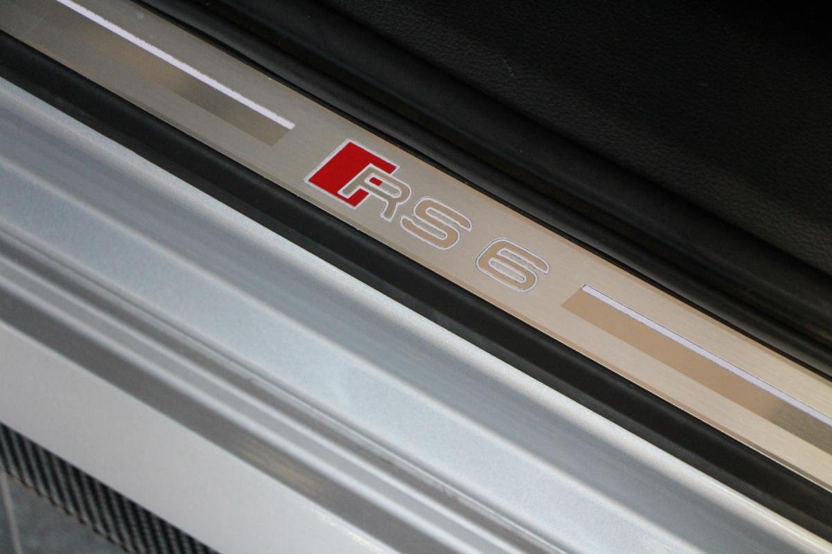 Audi RS6 Avant - Photo 22