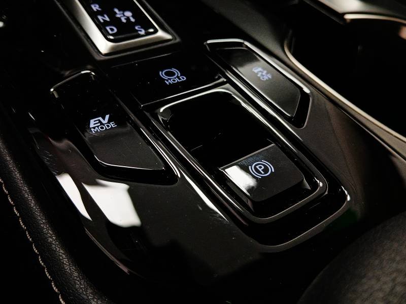 Lexus NX - Photo 24