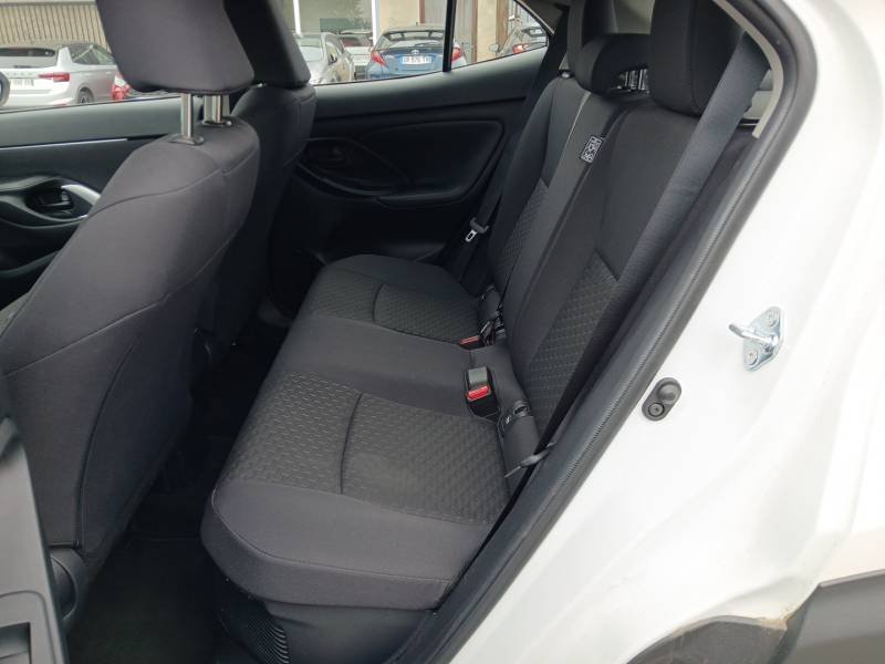 Toyota Yaris - Photo 13