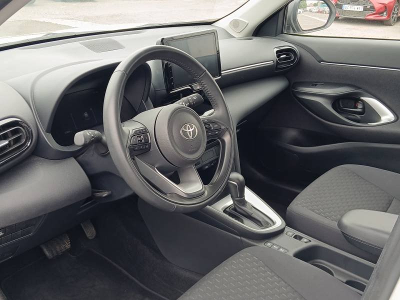 Toyota Yaris - Photo 10