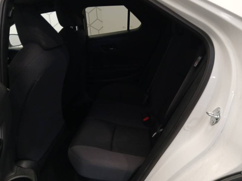 Toyota C-HR - Photo 13