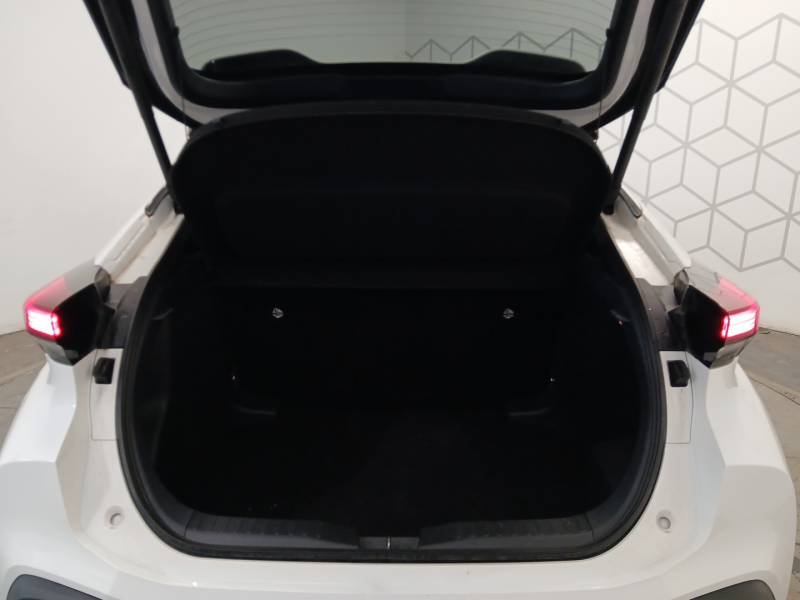 Toyota C-HR - Photo 14