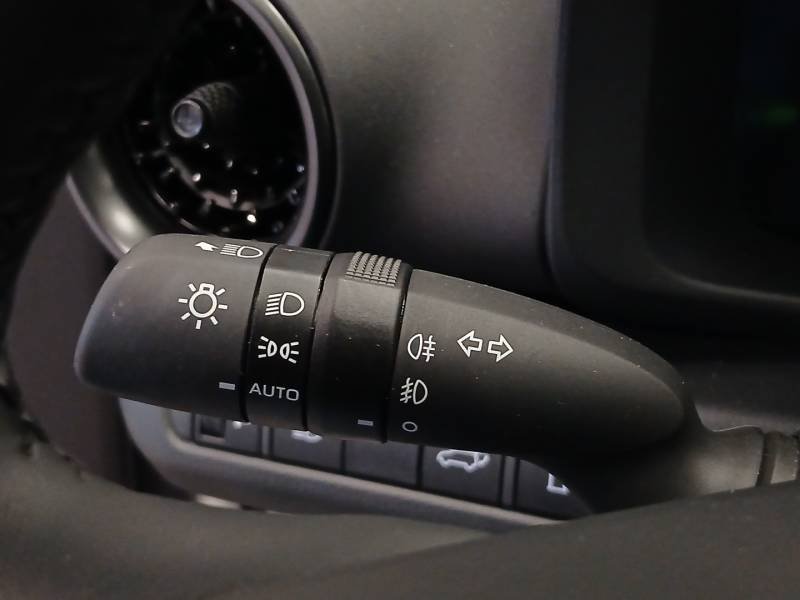 Toyota C-HR - Photo 22