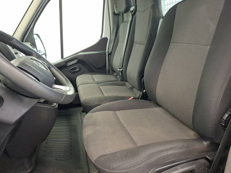 Renault Master - Photo 12