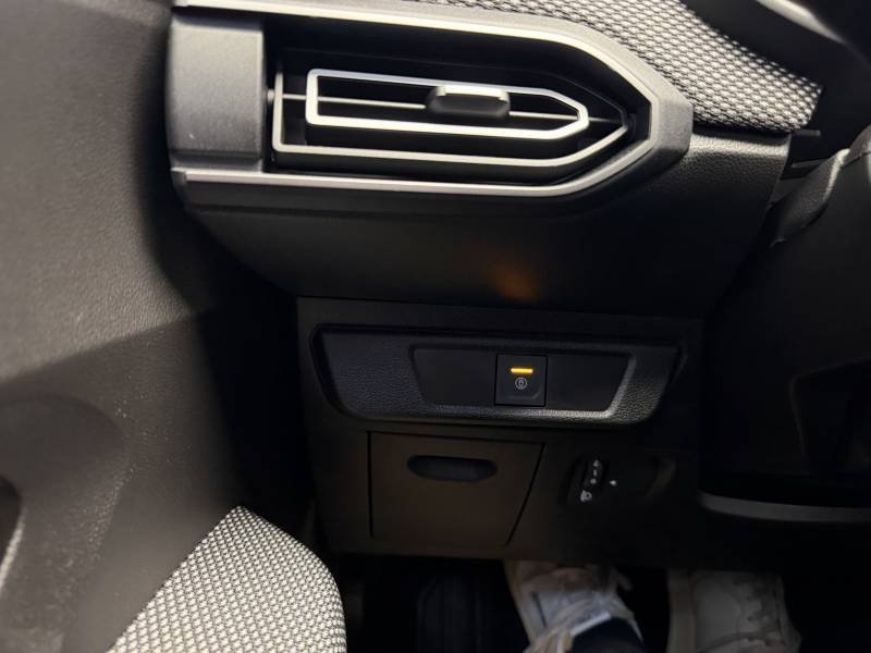Dacia Sandero - Photo 28