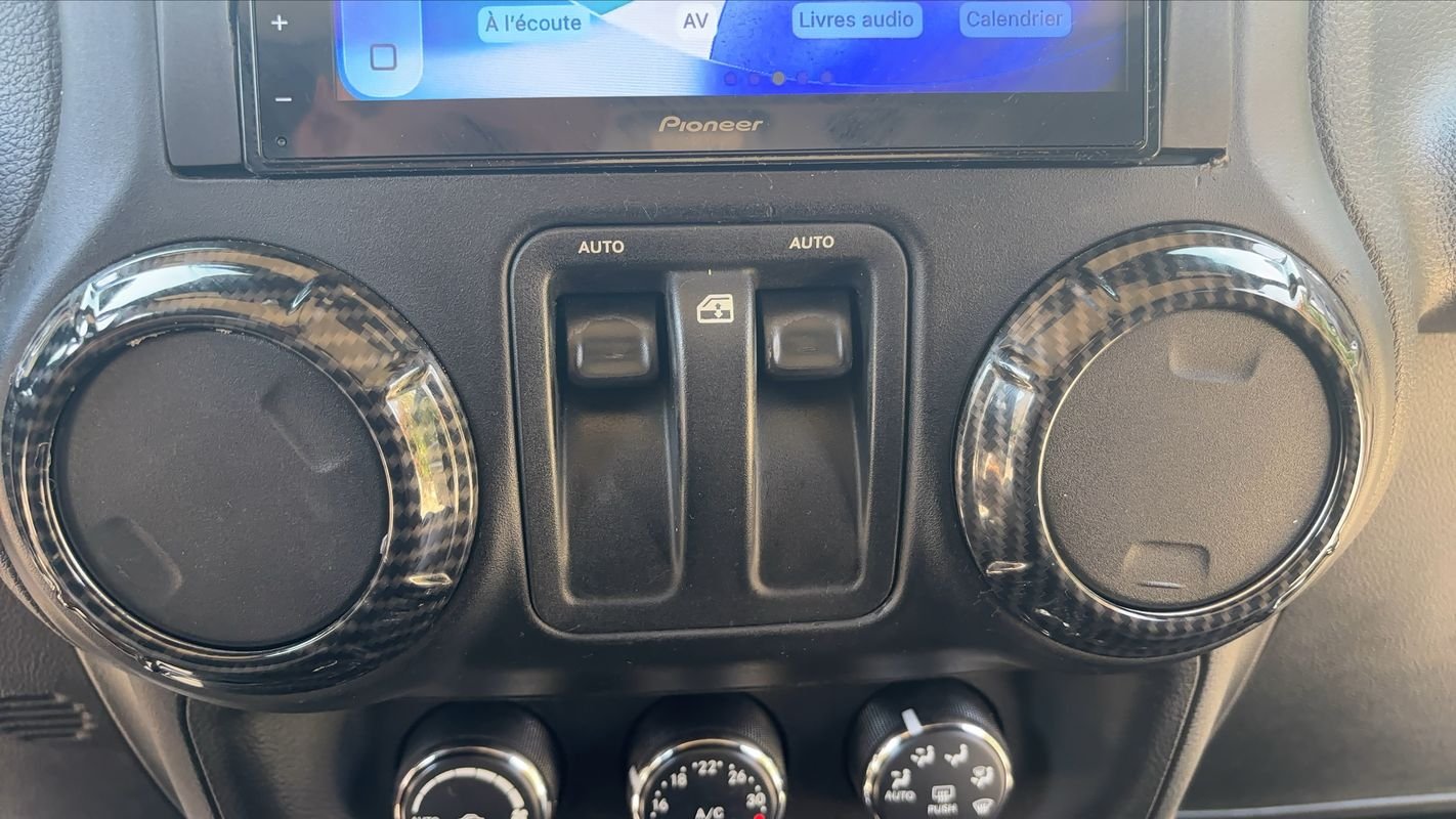 Jeep Wrangler - Photo 26