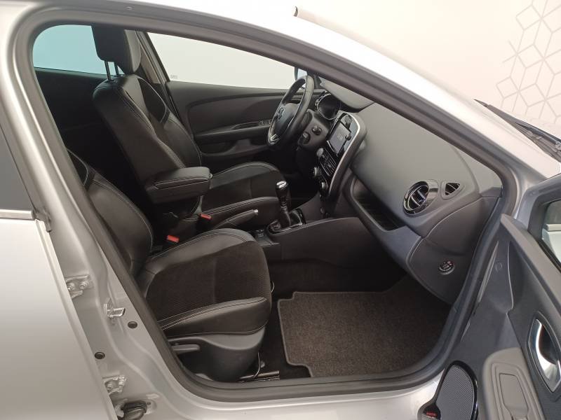 Renault Clio - Photo 14