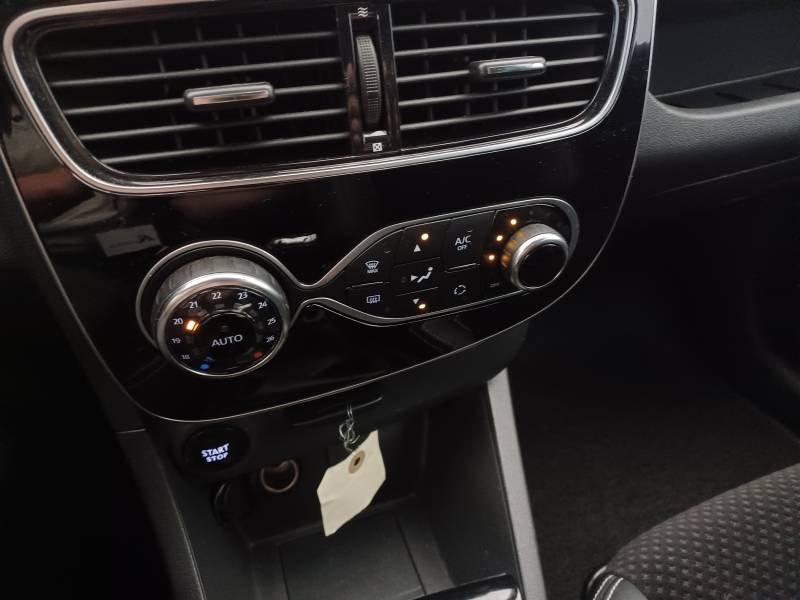Renault Clio - Photo 30