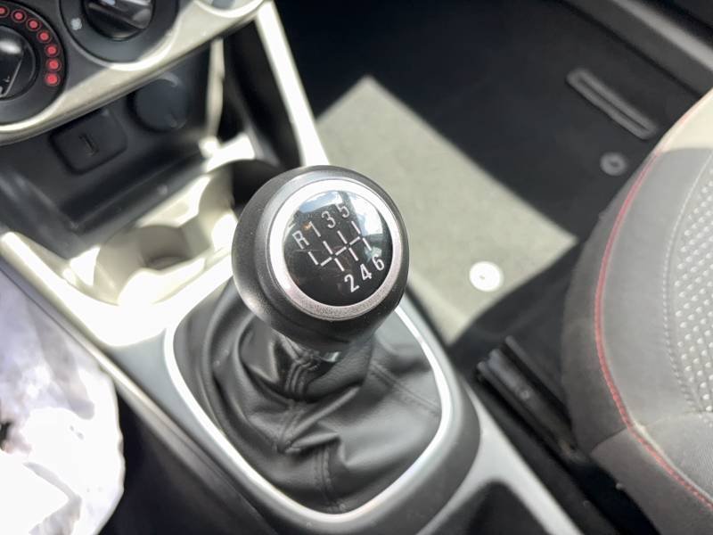 Opel Corsa - Photo 25