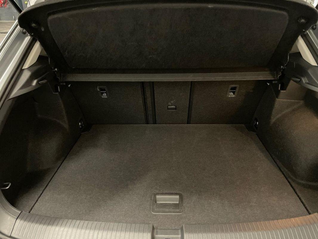 Volkswagen T-Roc - Photo 28