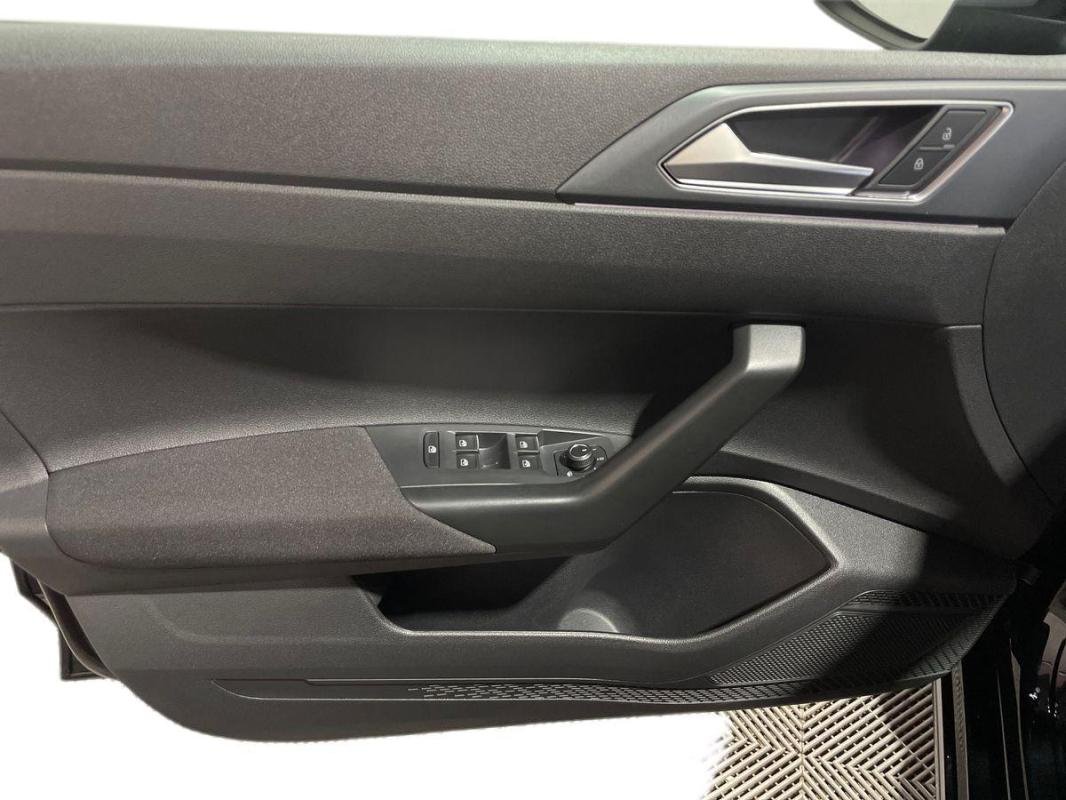 Volkswagen Taigo - Photo 15