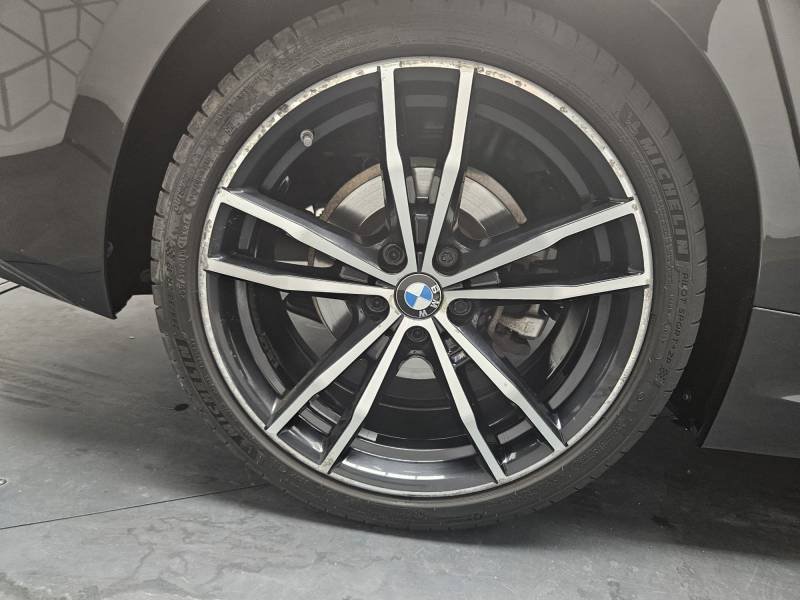 BMW Série 3 - Photo 42