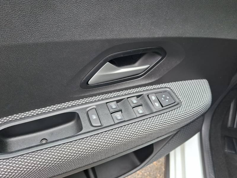 Dacia Sandero - Photo 24