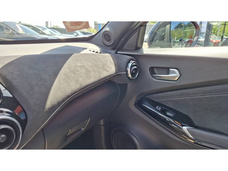 Nissan Juke - Photo 30