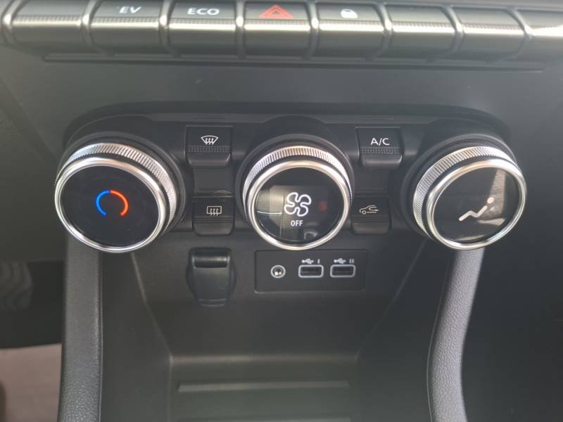 Renault Clio - Photo 23