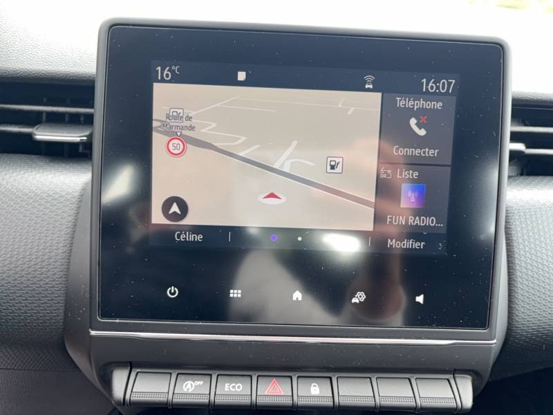 Renault Clio - Photo 17
