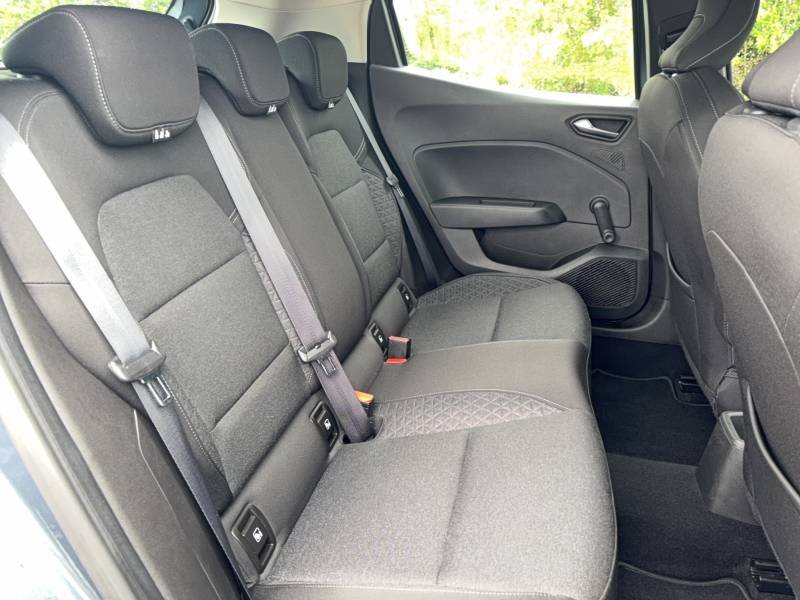 Renault Clio - Photo 8