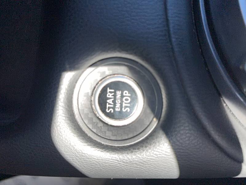 Nissan Juke - Photo 25