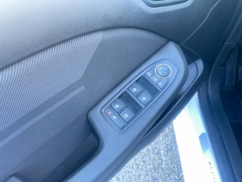 Renault Clio - Photo 13