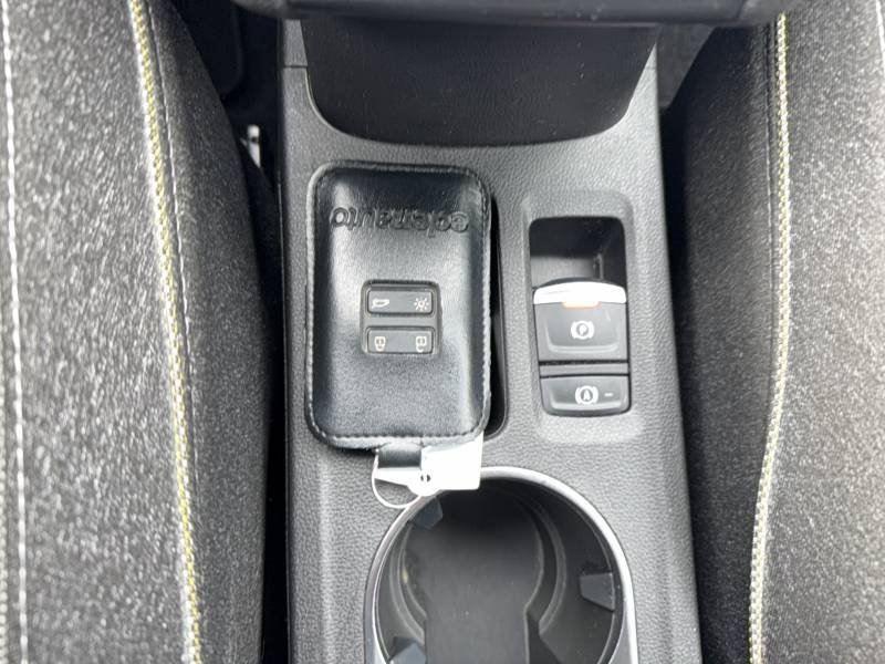 Renault Captur - Photo 22