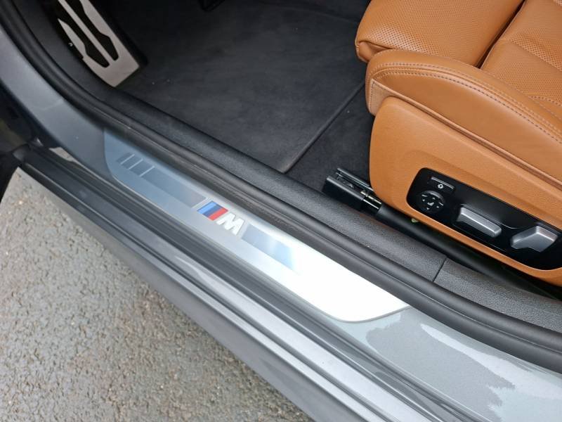BMW Série 8 - Photo 45