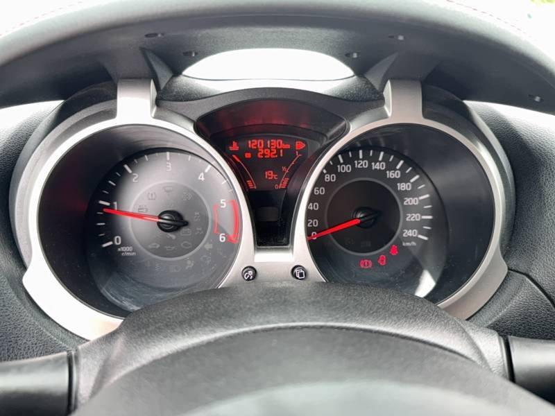 Nissan Juke - Photo 25