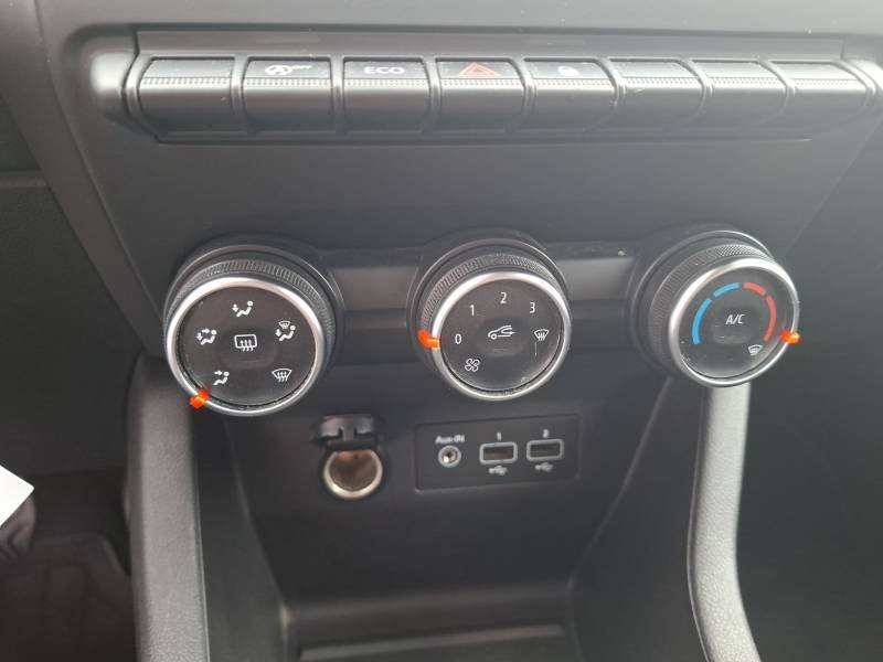 Renault Clio - Photo 21