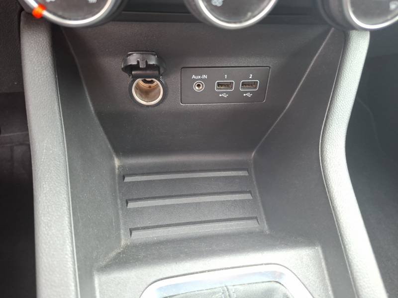 Renault Clio - Photo 22