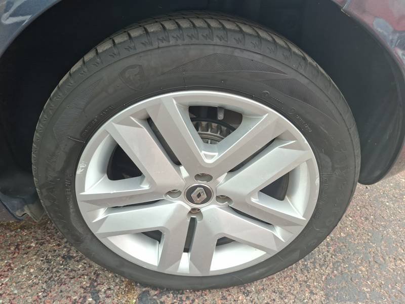 Renault Clio - Photo 31