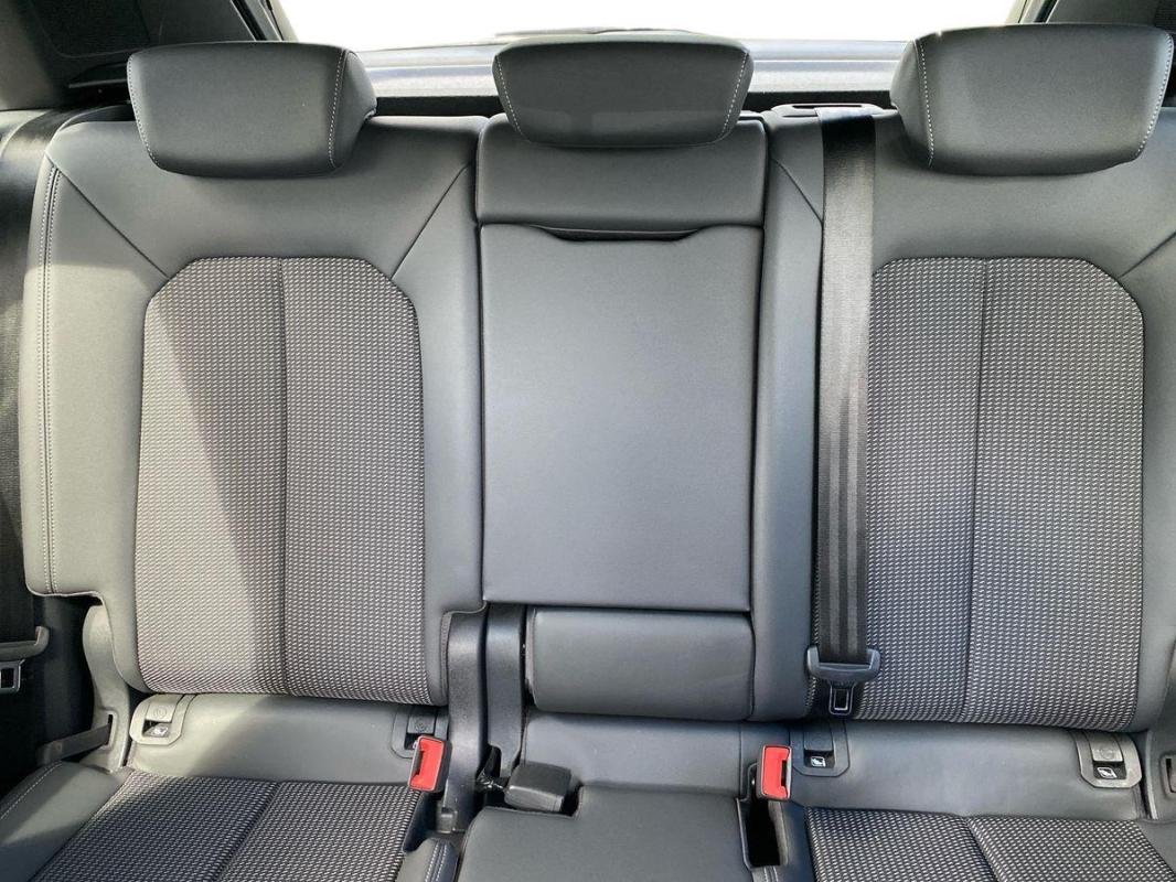 Audi Q3 - Photo 22