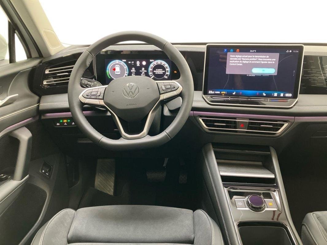 Volkswagen Tiguan - Photo 24