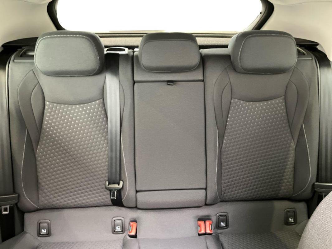 Volkswagen T-Roc - Photo 22