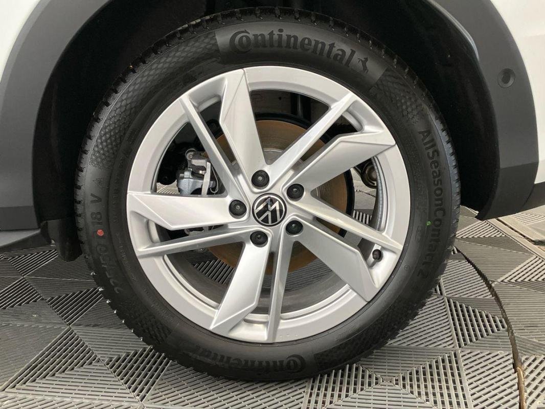 Volkswagen T-Roc - Photo 29
