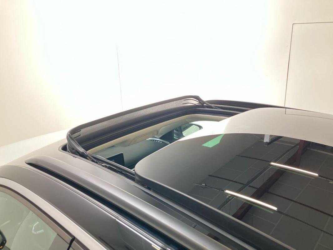 Volkswagen T-Roc - Photo 32
